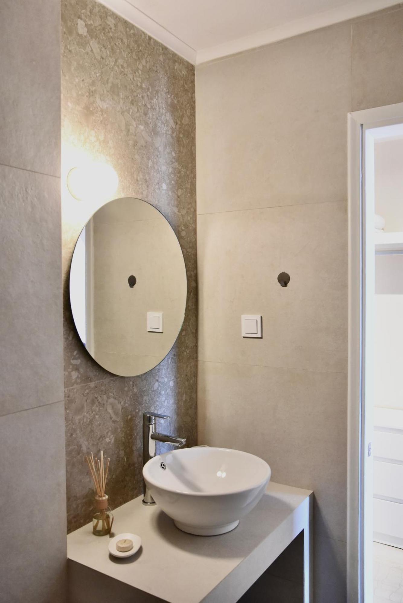Staybridge Apartments, Mesongi Ngoại thất bức ảnh